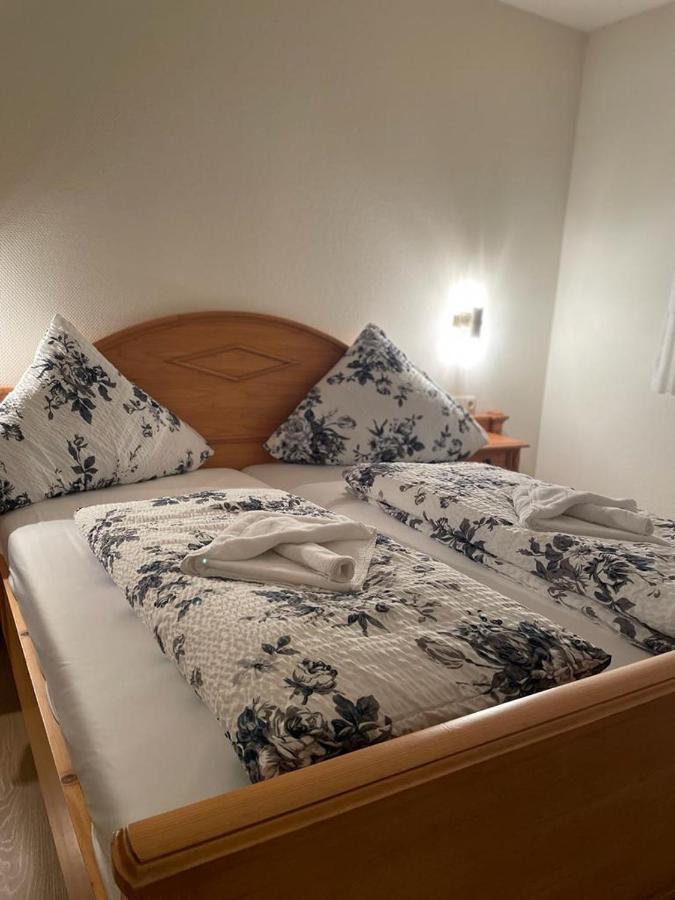 Hotel Und Restaurant Gruner Hahn Elsenfeld Luaran gambar